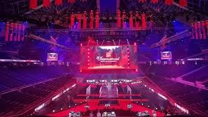 篮球火箭球队训练营气氛积极