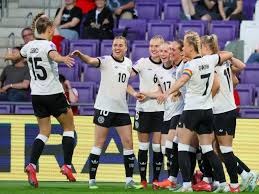 [羽毛球]蒋振邦／魏雅欣赢得小组赛开门红